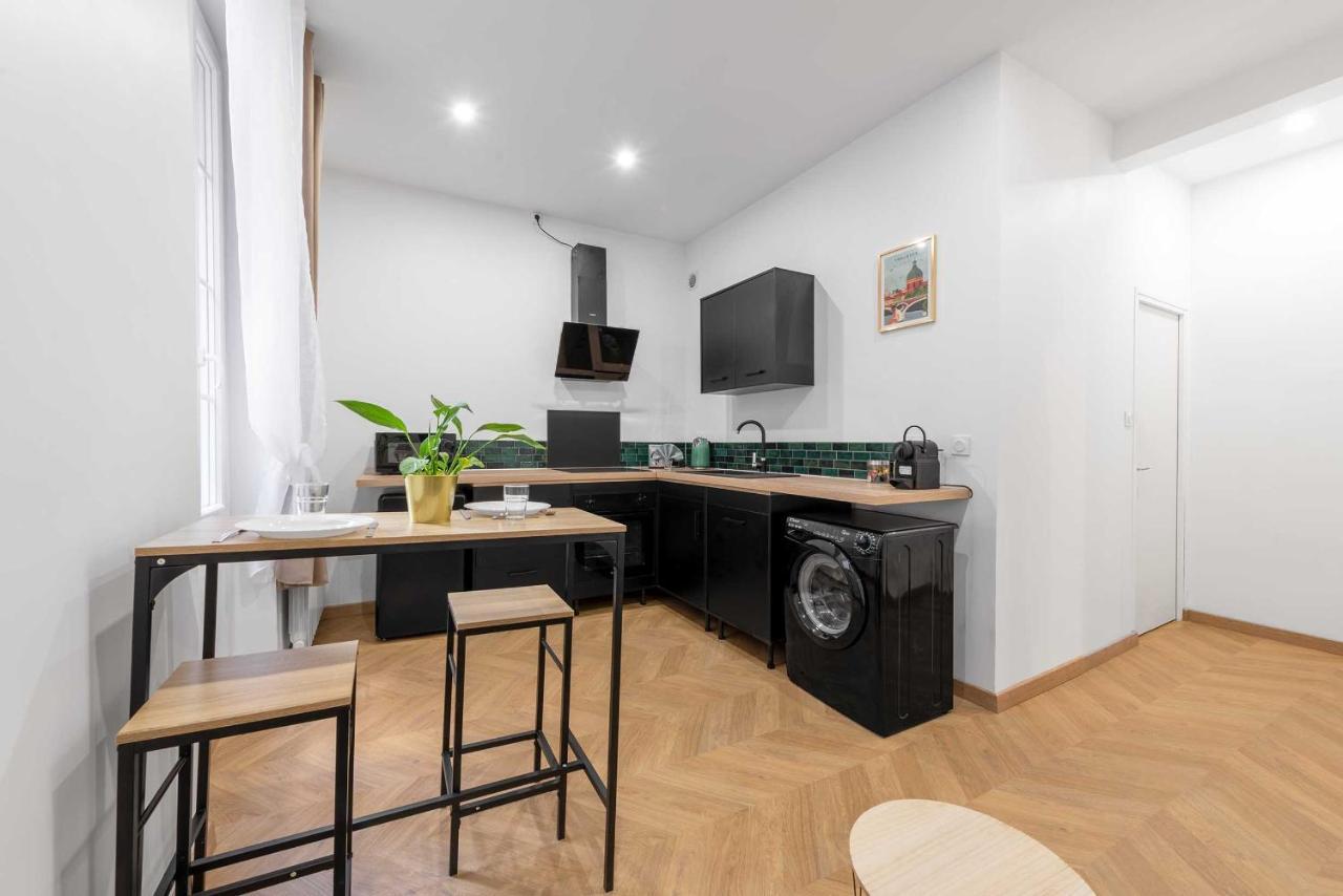 Le Verdoyant - T2 Moderne - Proche Gare Apartment *